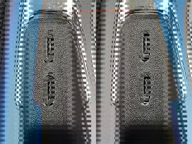 New 2026 Chevrolet Equinox EV LT image 24