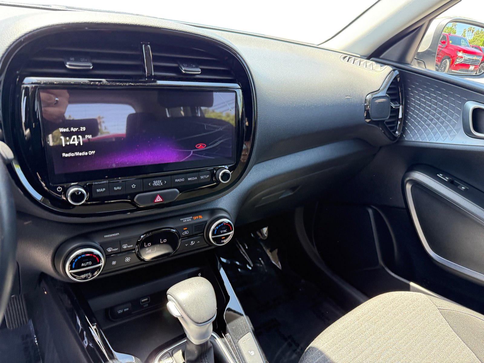 Certified 2023 Kia Soul EX FWD image 12