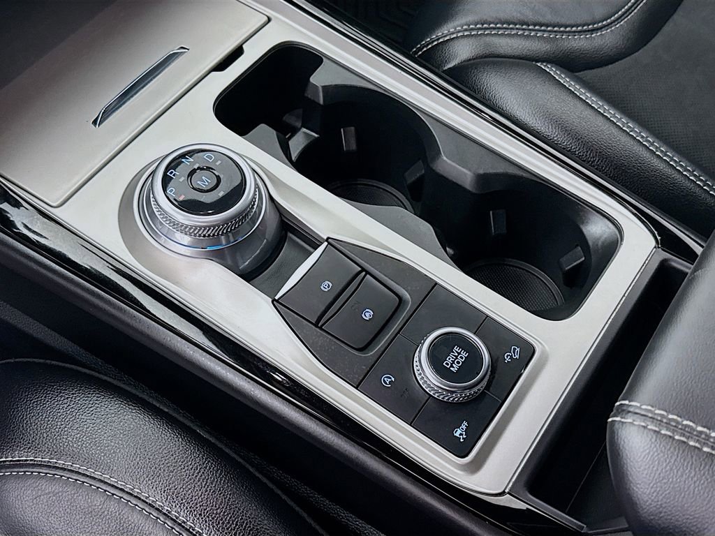 Used 2022 Ford Explorer ST image 19
