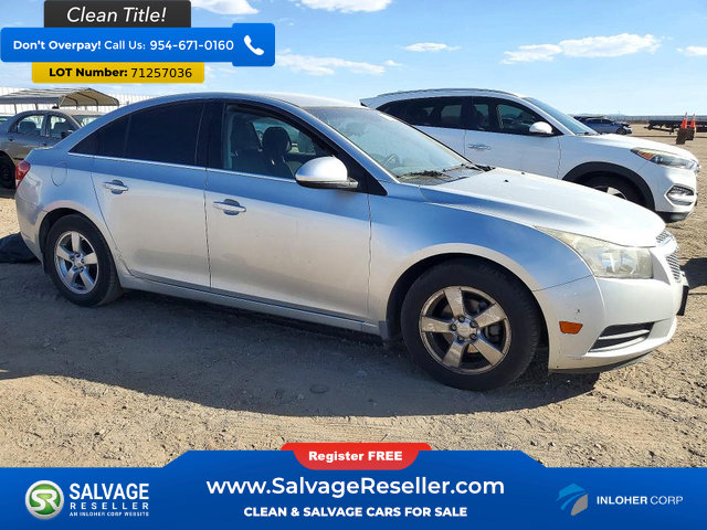 Used 2014 Chevrolet Cruze LT w/ Technology Package FWD image 5