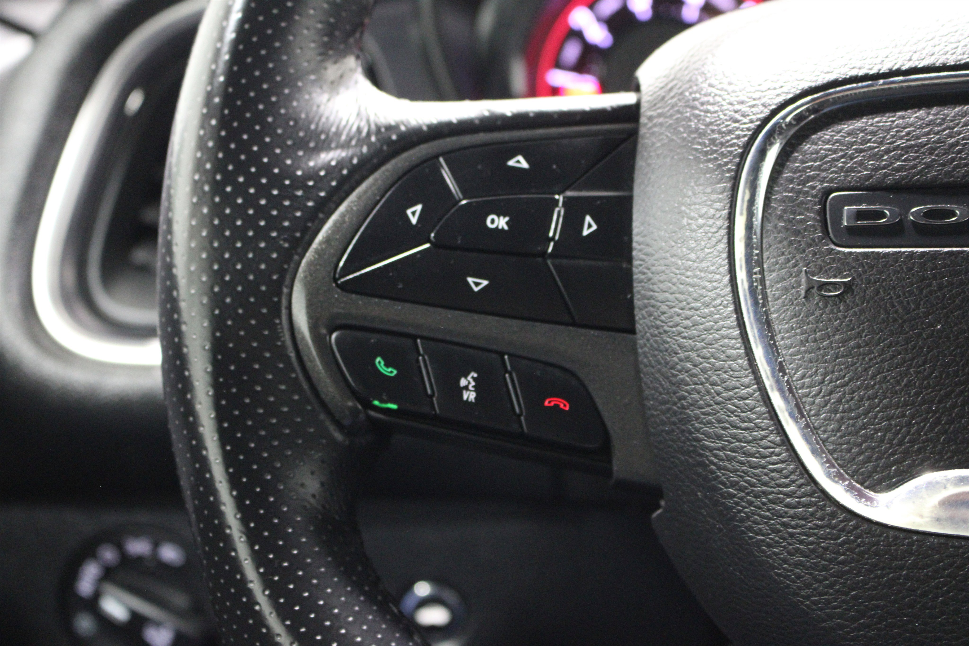 Used 2018 Dodge Challenger R/T w/ Blacktop Package image 11