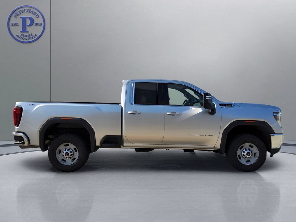 Used 2022 GMC Sierra 2500 SLE w/ X31 Off-Road Package AWD/4WD image 11