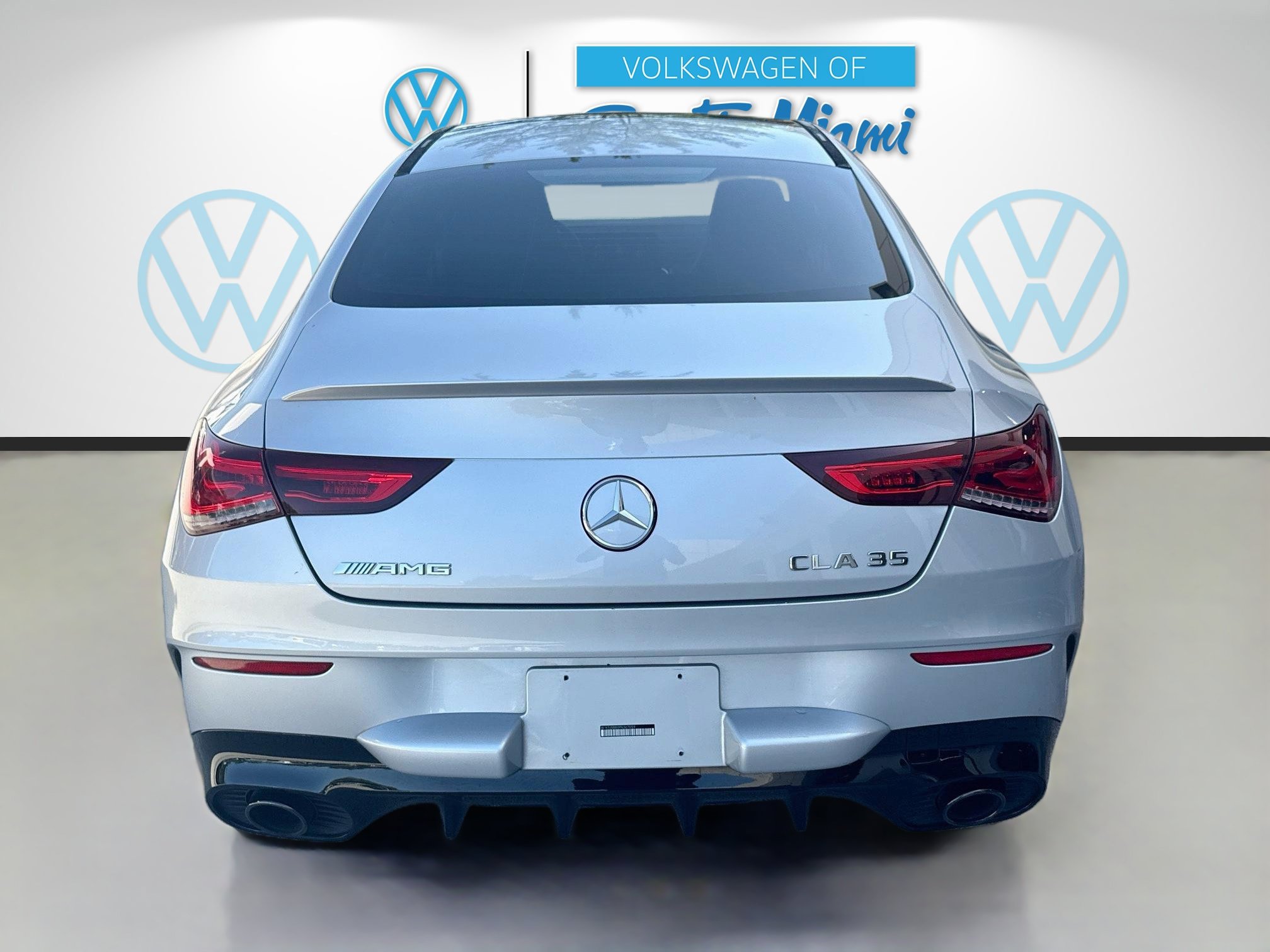 Used 2023 Mercedes-Benz CLA 35 AMG 4MATIC w/ AMG Night Package image 6