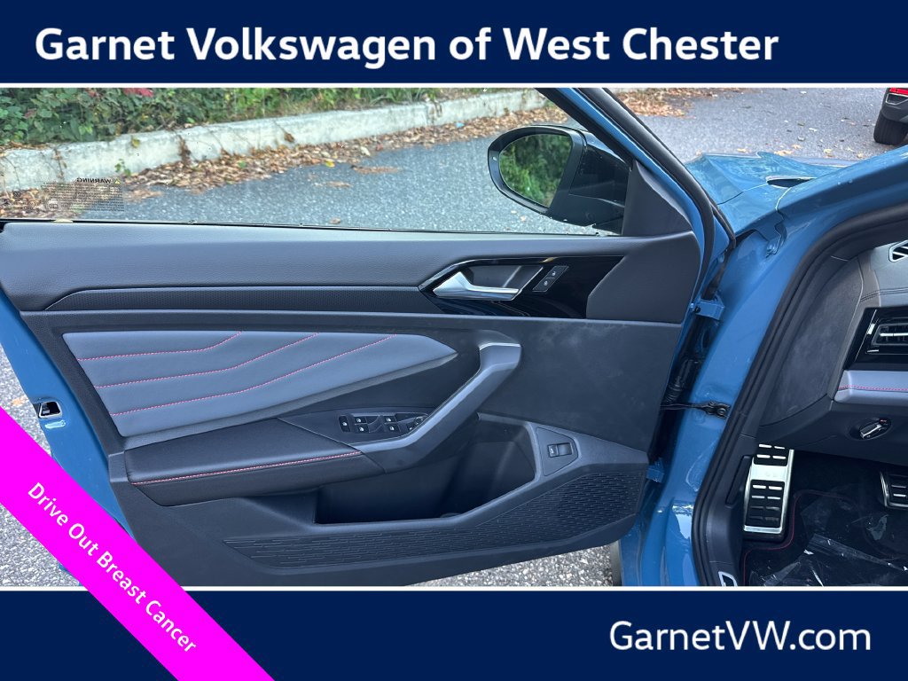 New 2026 Volkswagen Jetta GLI Autobahn FWD image 11
