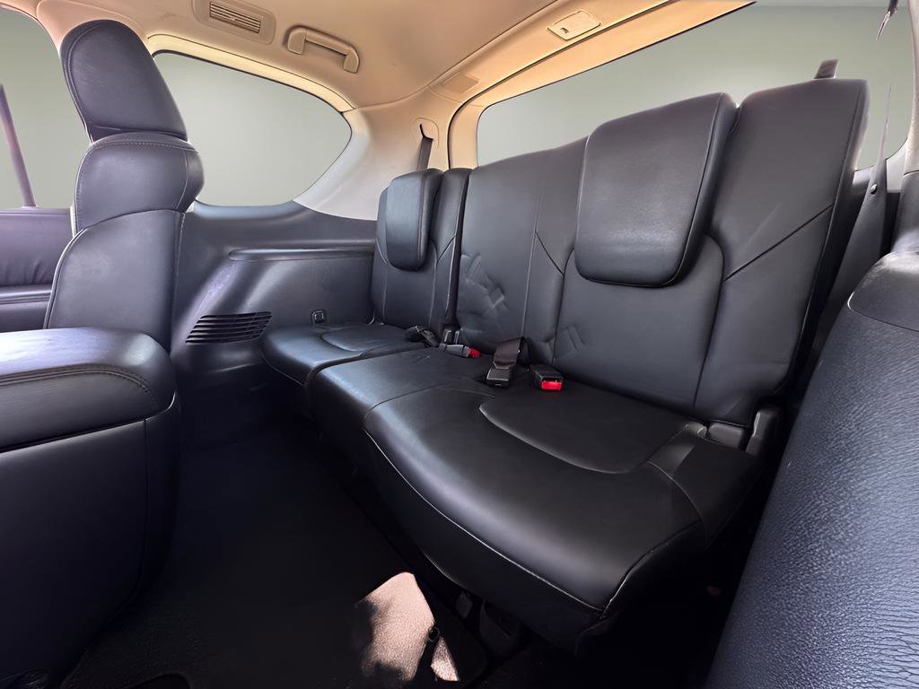 Used 2023 Nissan Armada SL w/ Captain's Chairs Package image 24