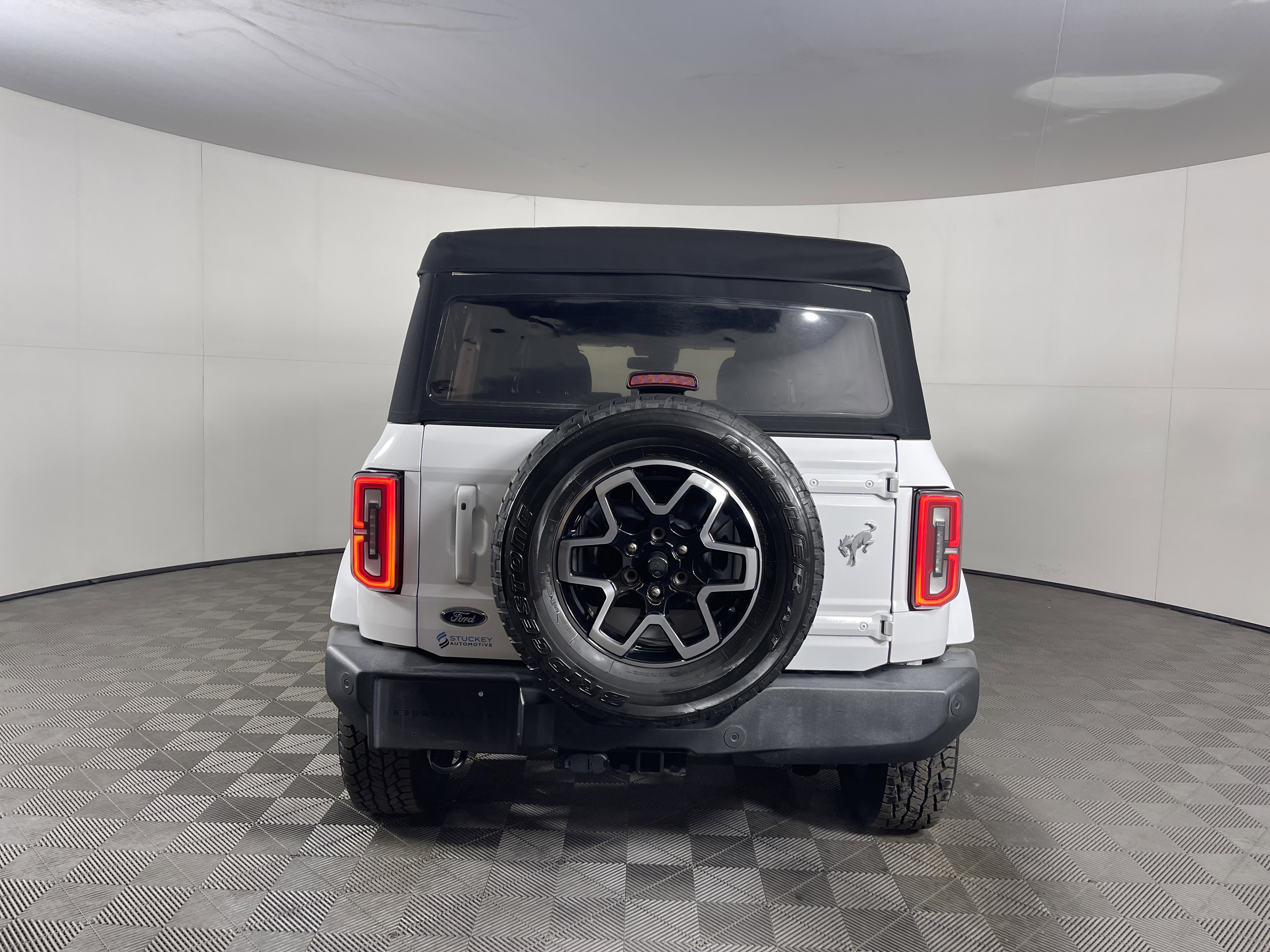 Used 2022 Ford Bronco Outer Banks image 4