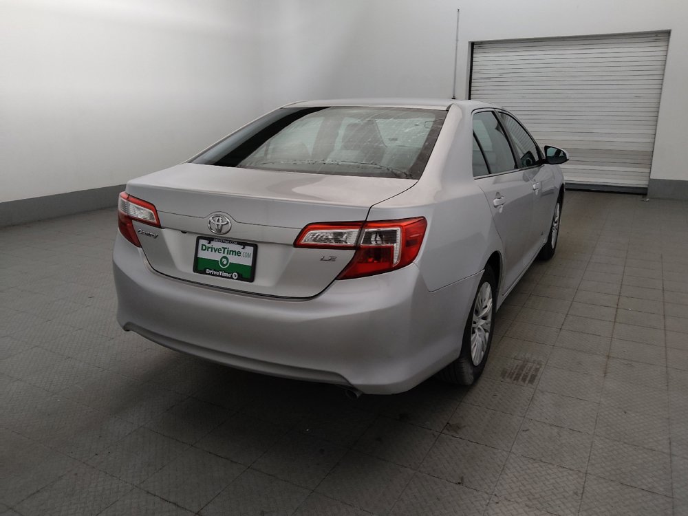 Used 2014 Toyota Camry LE FWD image 7