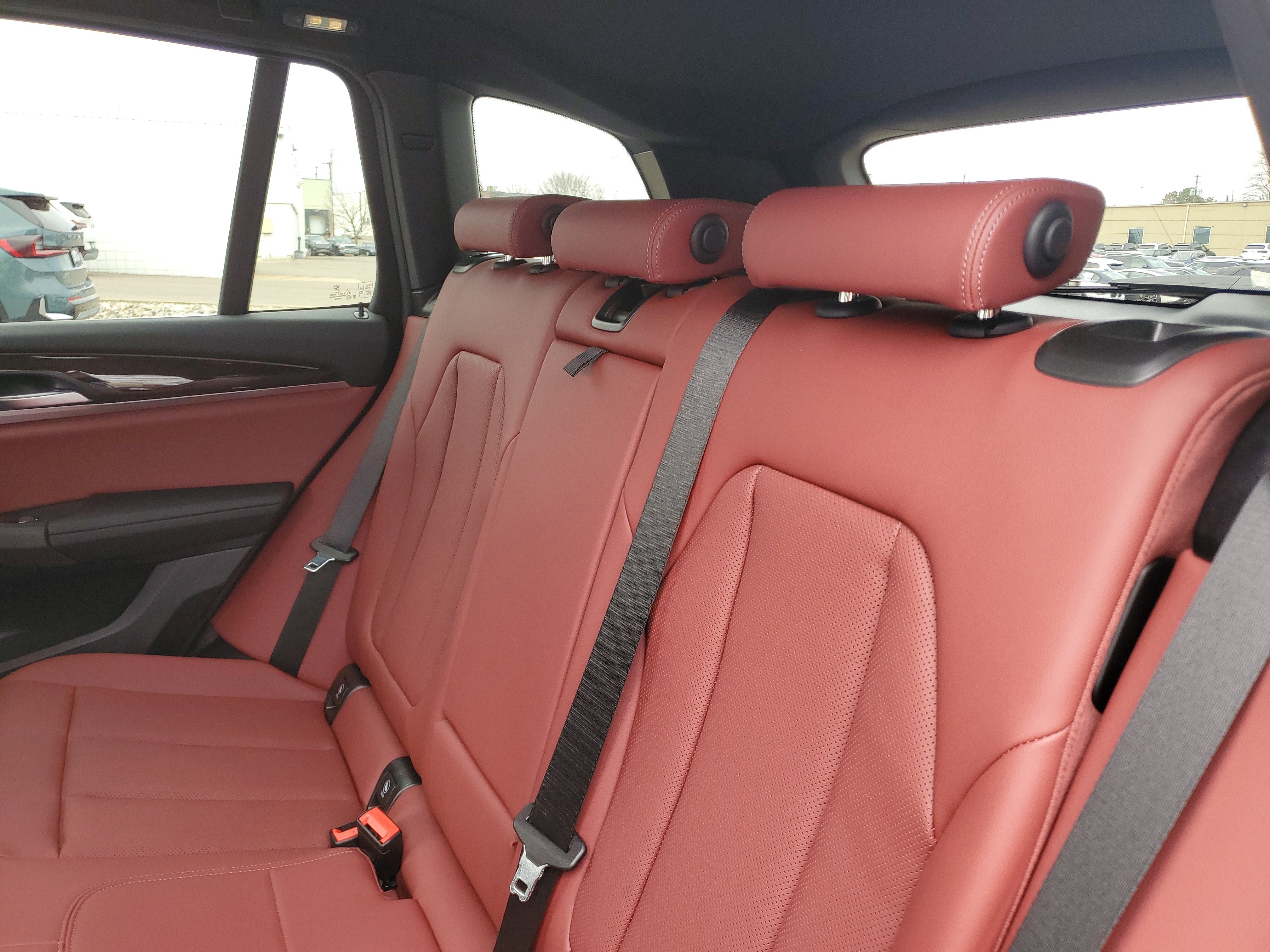 Certified 2024 BMW X3 xDrive30i w/ Premium Package image 24