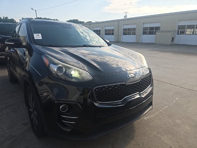 Used 2019 Kia Sportage EX w/ EX Premium Package FWD image 2