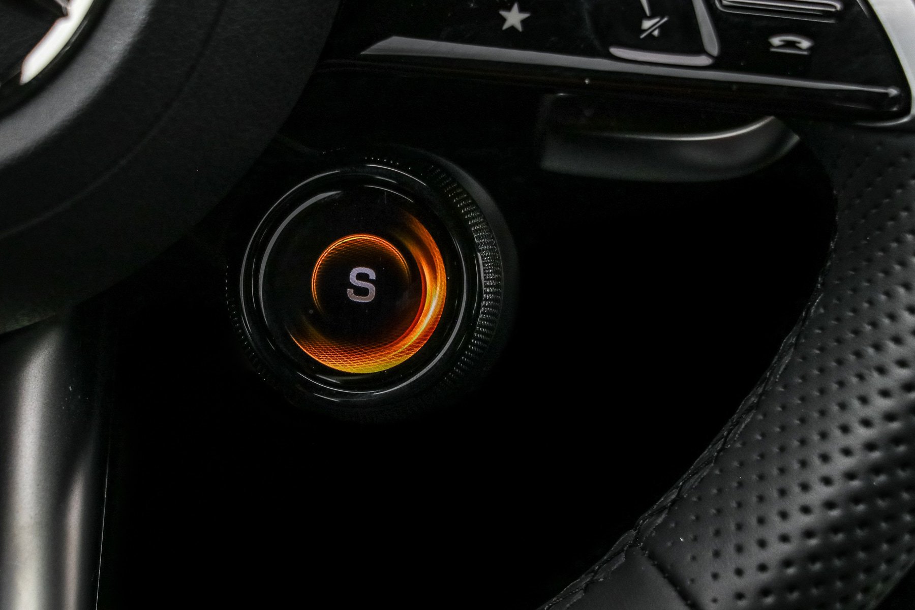 New 2026 Mercedes-Benz C 43 AMG 4MATIC Sedan image 15