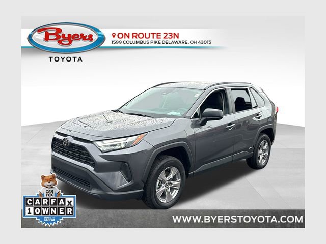 Used 2025 Toyota RAV4 LE AWD/4WD image 1