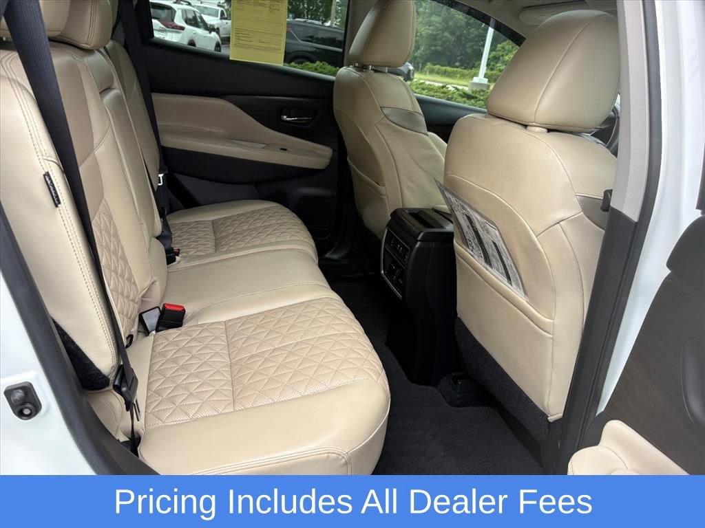 Certified 2023 Nissan Murano Platinum w/ Cargo Package AWD/4WD image 20
