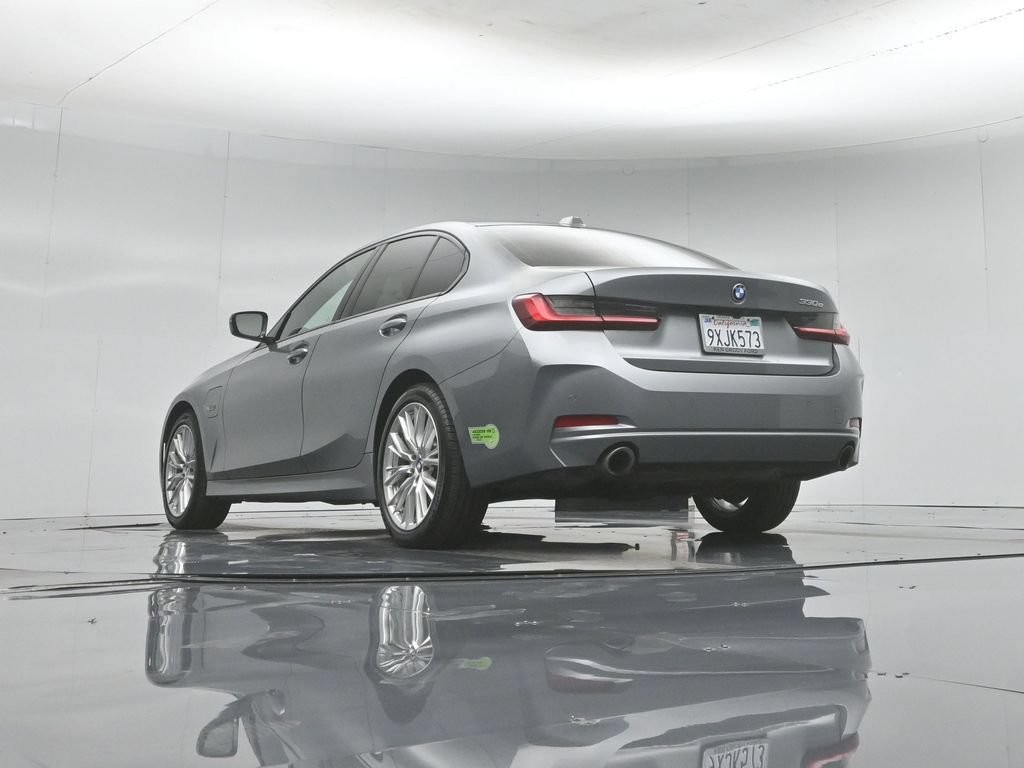 Used 2023 BMW 330e w/ Convenience Package RWD image 49