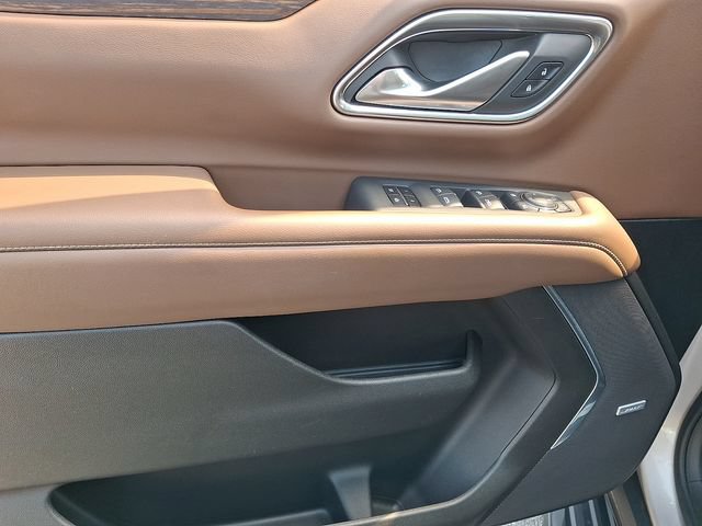Certified 2021 Chevrolet Suburban High Country AWD/4WD image 13