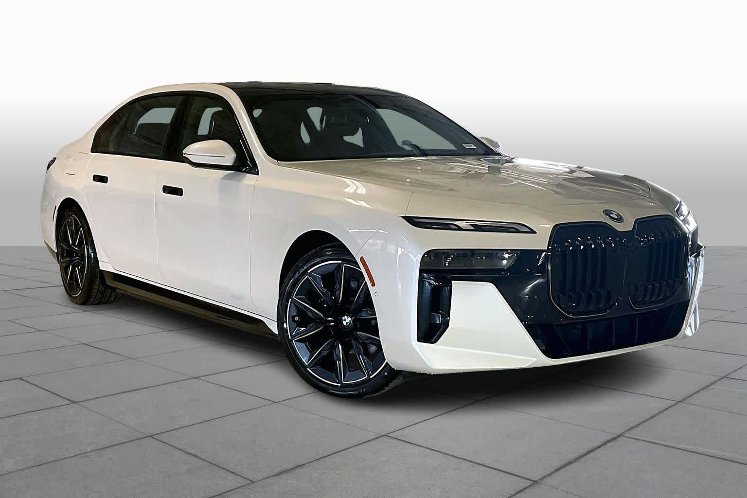 New 2026 BMW i7 eDrive50 w/ M Sport Package image 2
