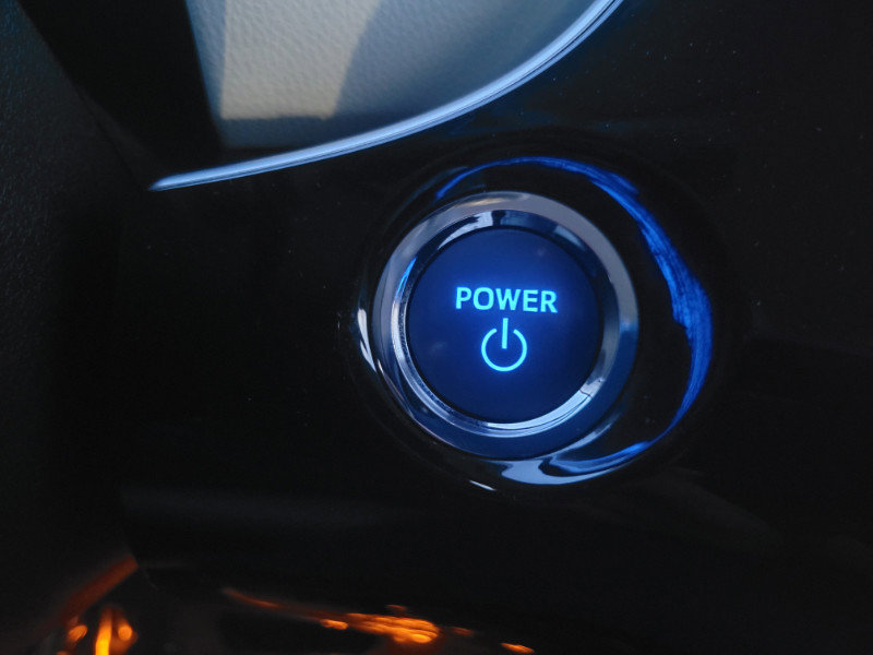 Used 2017 Toyota Prius Three Touring image 31