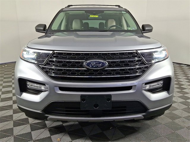 Used 2023 Ford Explorer XLT w/ Equipment Group 202A image 5