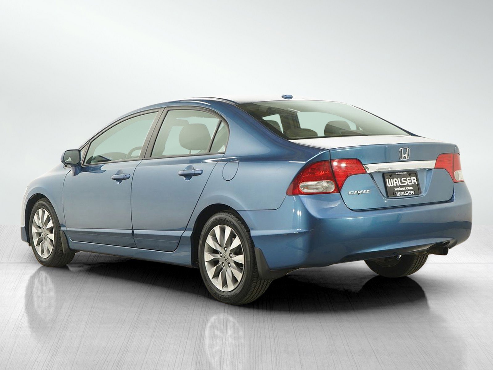 Used 2010 Honda Civic EX-L image 3
