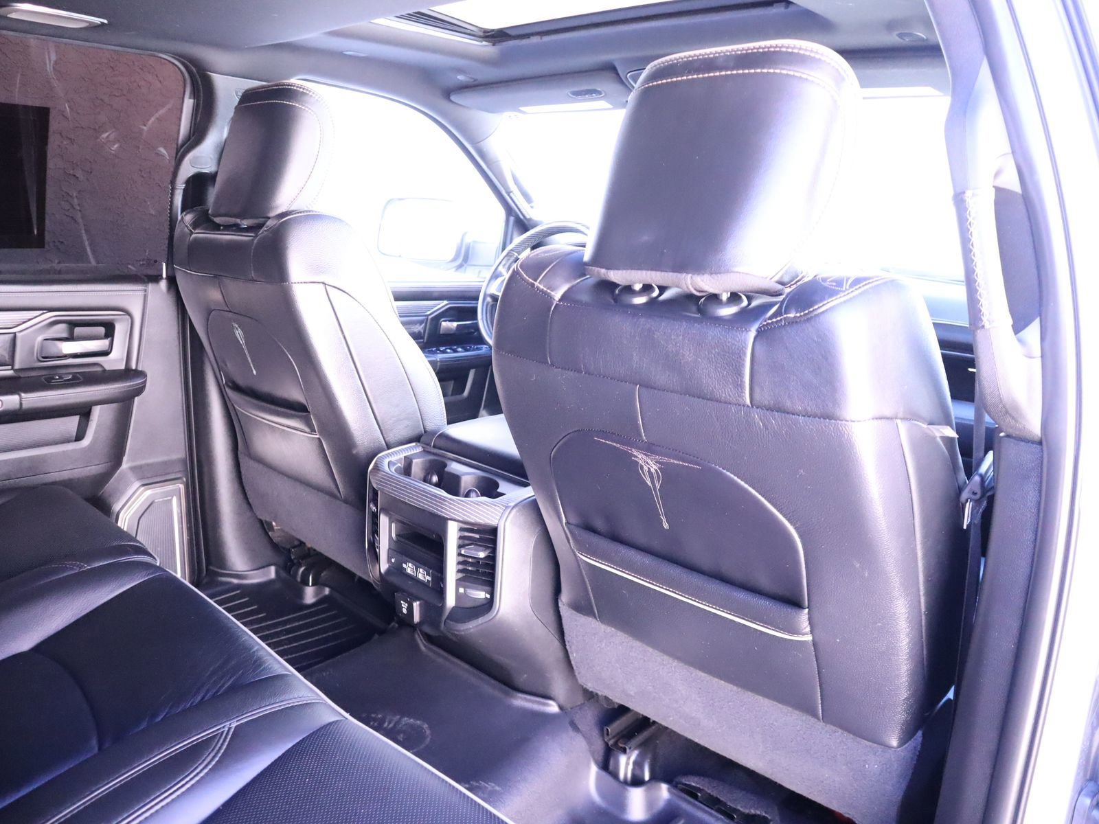 Used 2021 RAM 2500 Limited AWD/4WD image 50