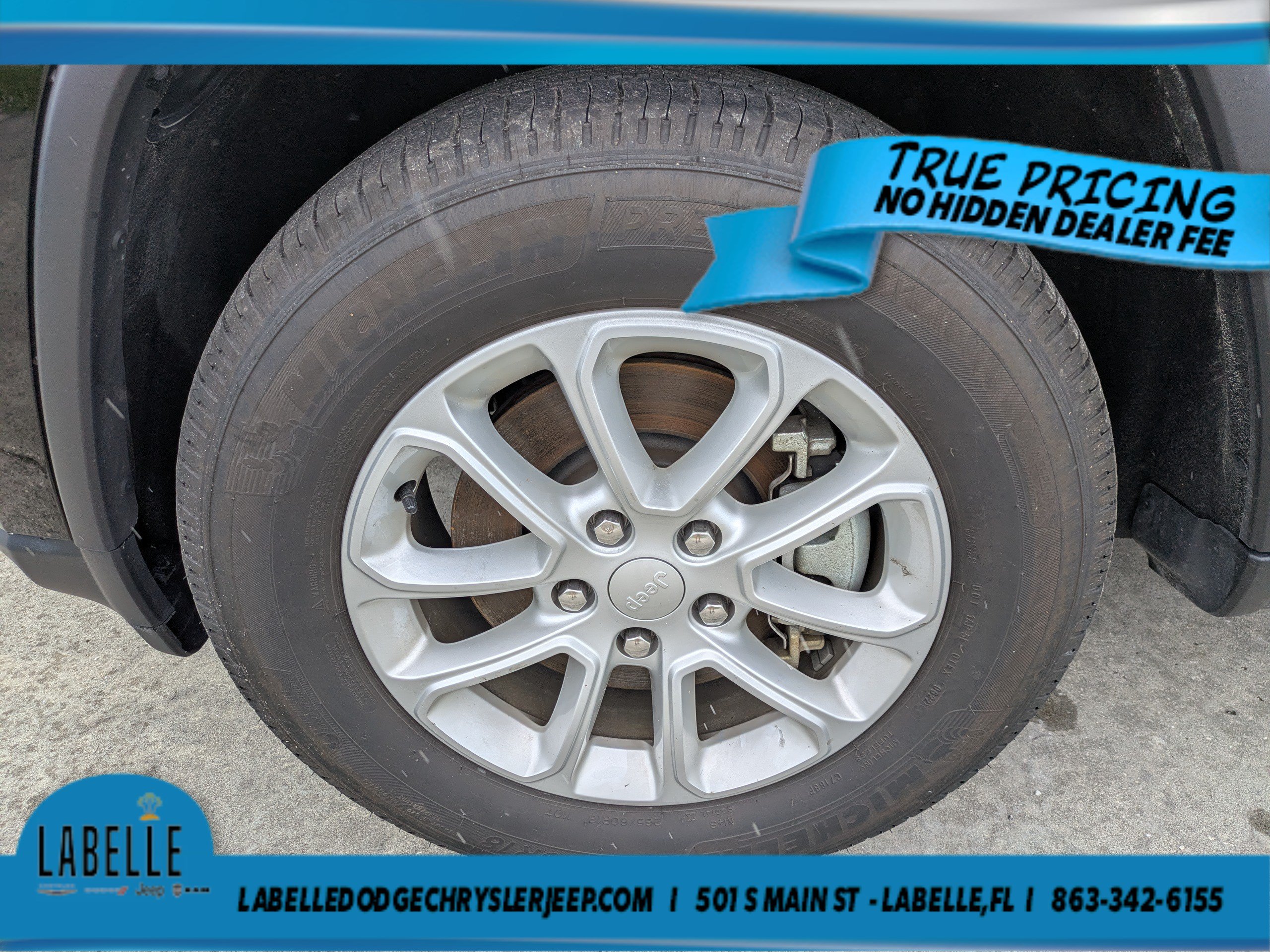 Used 2022 Jeep Grand Cherokee Laredo E RWD image 11