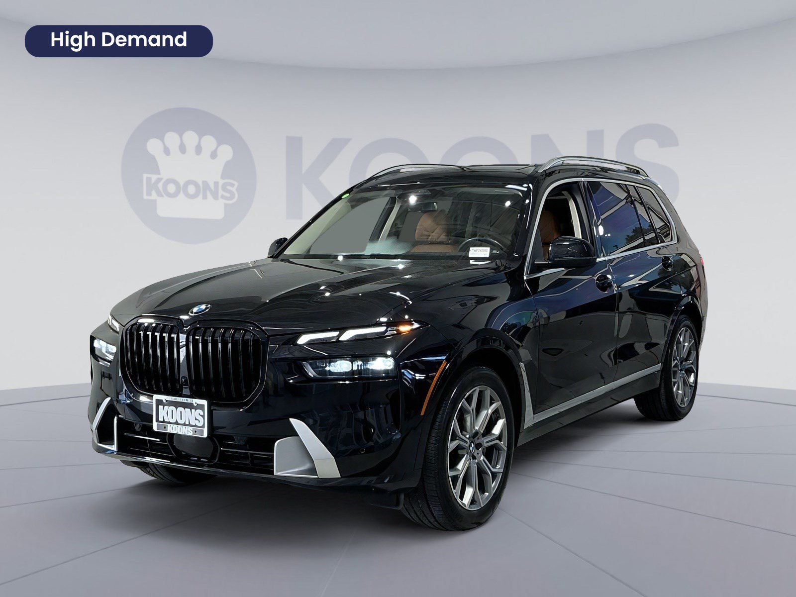 Used 2024 BMW X7 xDrive40i w/ Premium Package AWD/4WD image 1