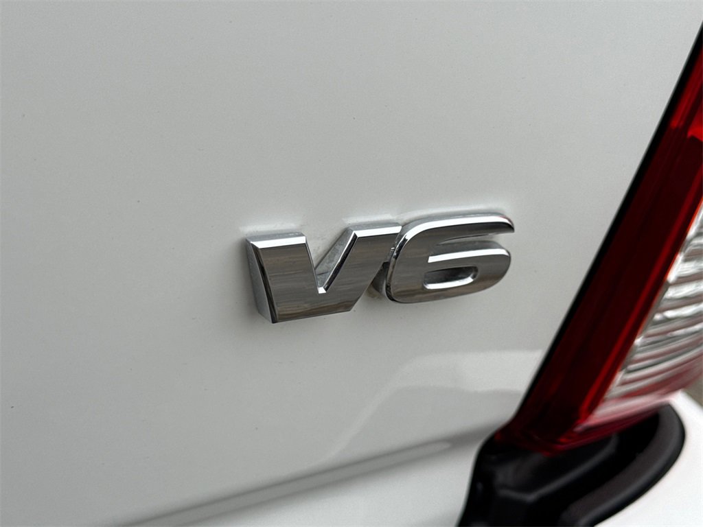 Used 2017 Toyota Tacoma TRD Off-Road image 11