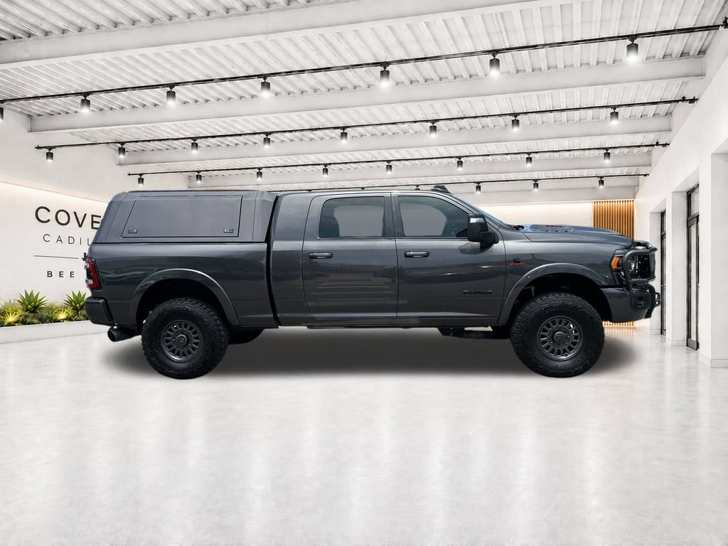 Used 2024 RAM 3500 Limited AWD/4WD image 11