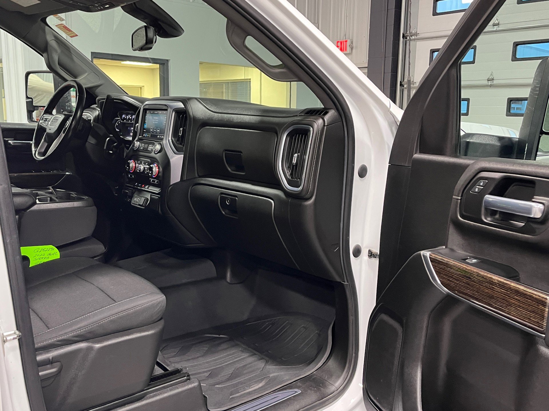 Certified 2022 GMC Sierra 2500 SLE w/ SLE Value Package; image 8