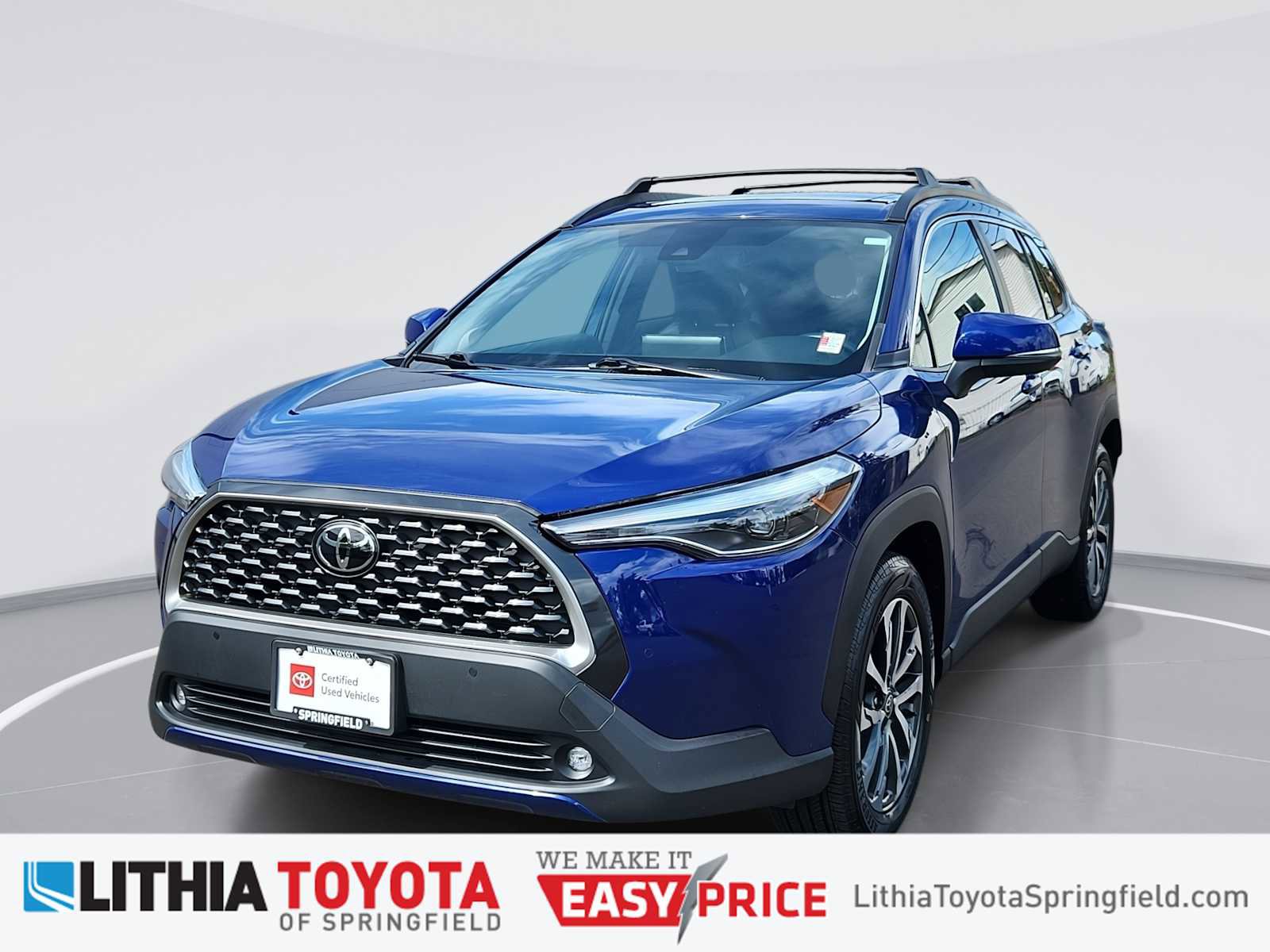 Used 2022 Toyota Corolla Cross XLE w/ Convenience Package