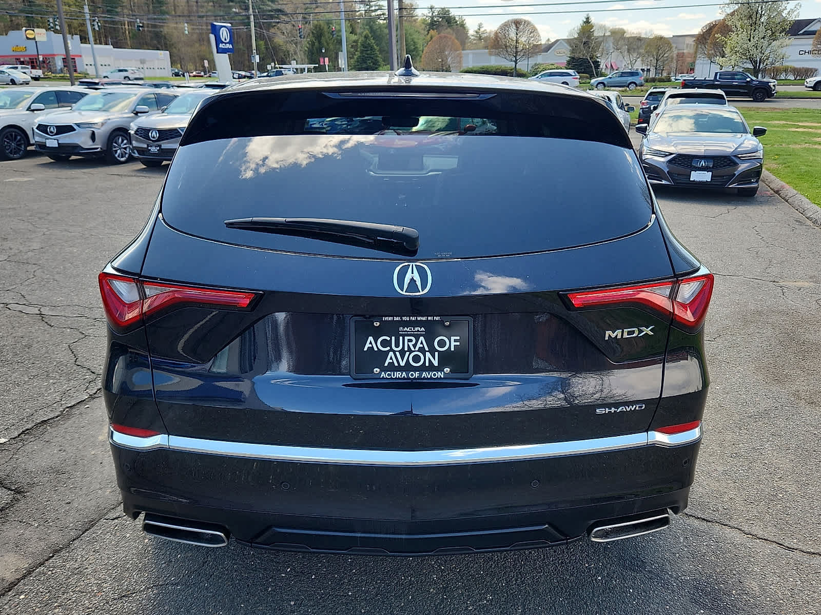 Used 2023 Acura MDX SH-AWD w/ Technology Package image 6