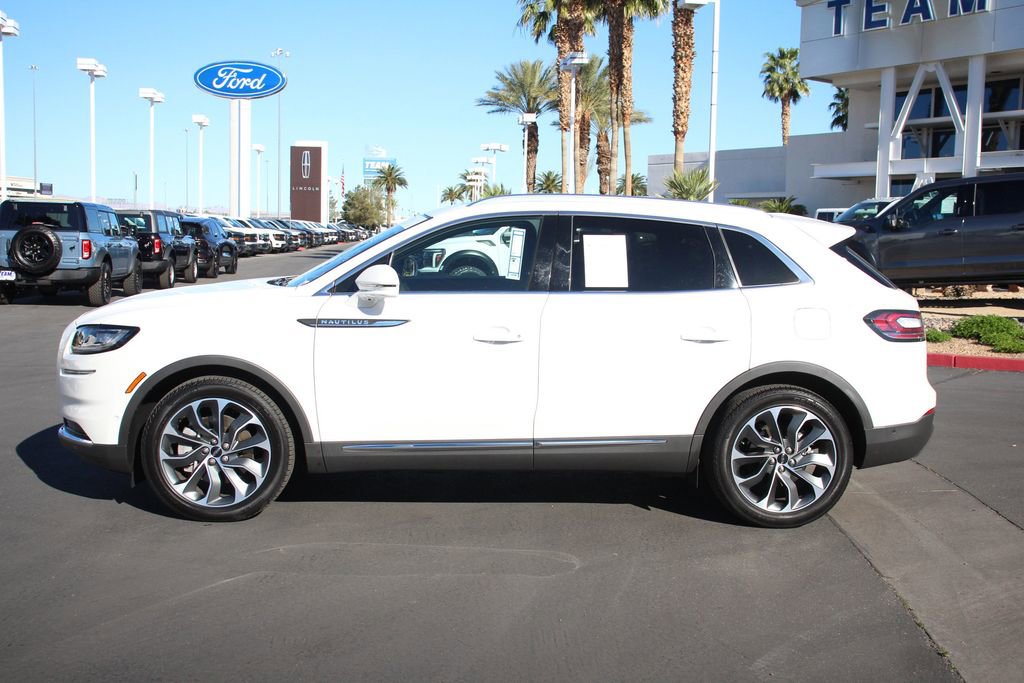 Certified 2023 Lincoln Nautilus Reserve FWD image 3