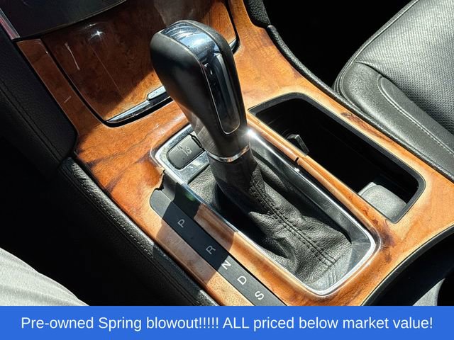 Used 2013 Lincoln MKS FWD image 26