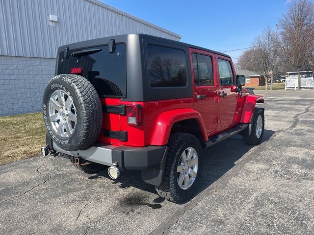 Used 2015 Jeep Wrangler Unlimited Sahara w/ Max Tow Package image 13