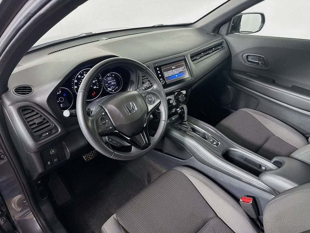 Used 2019 Honda HR-V Sport image 9