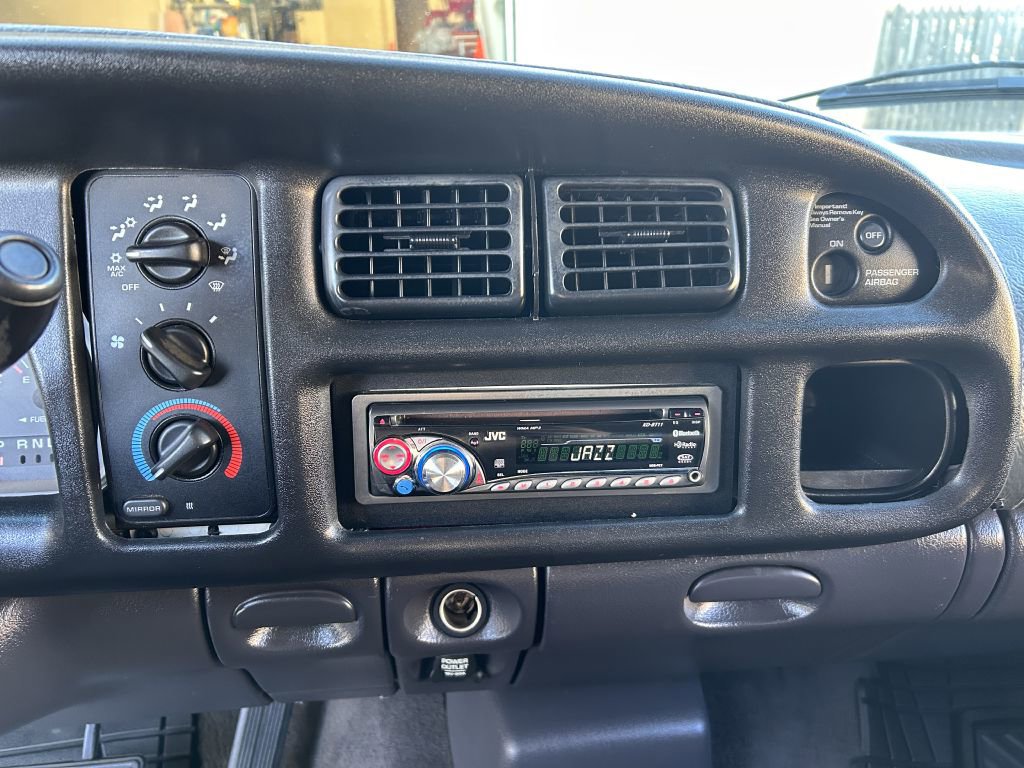 Used 1999 Dodge Ram 2500 Truck image 6