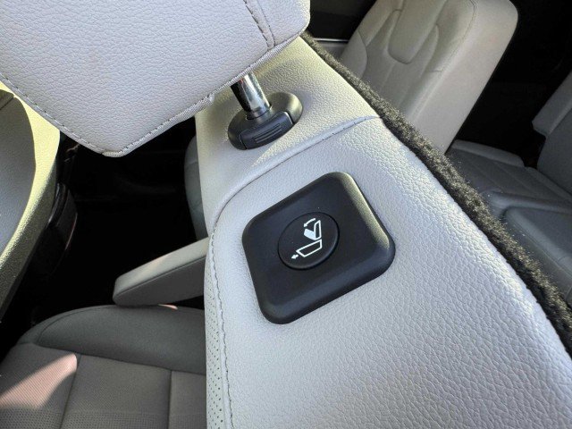 Used 2022 Kia Telluride SX FWD image 47