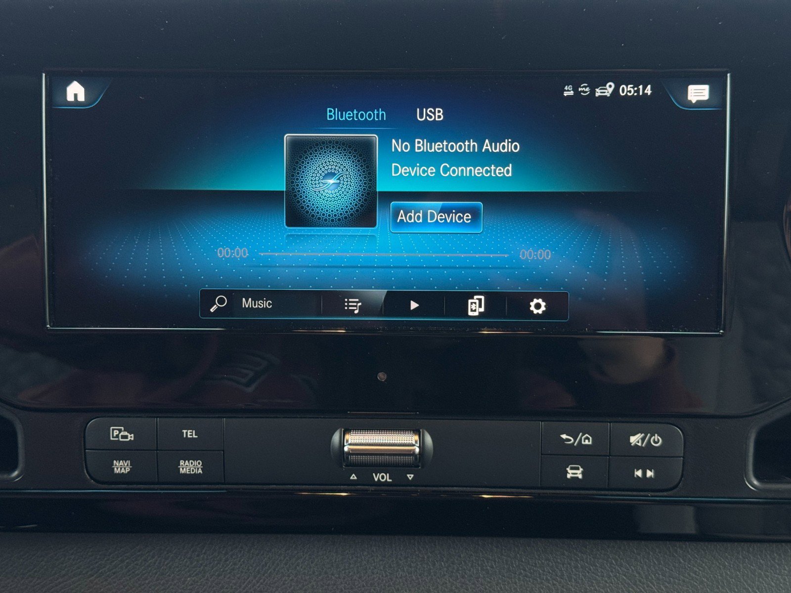 Used 2023 Mercedes-Benz Sprinter 3500 w/ Parking Package image 29