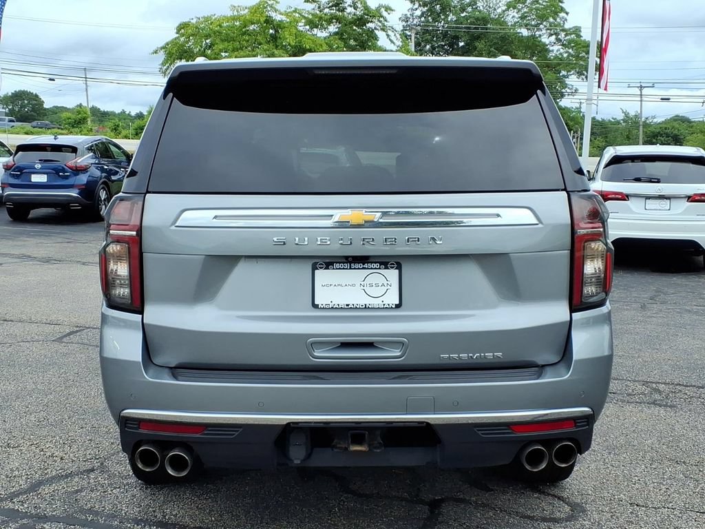 Used 2023 Chevrolet Suburban Premier AWD/4WD image 4