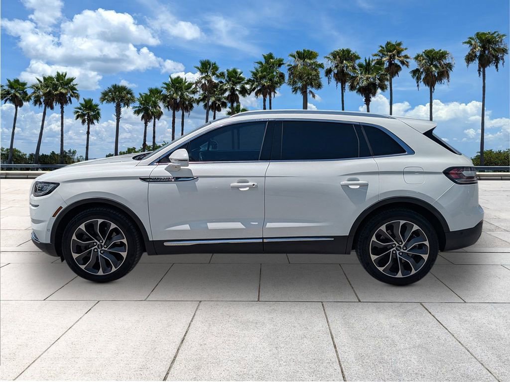 Used 2021 Lincoln Nautilus Reserve w/ Equipment Group 201A AWD/4WD image 2