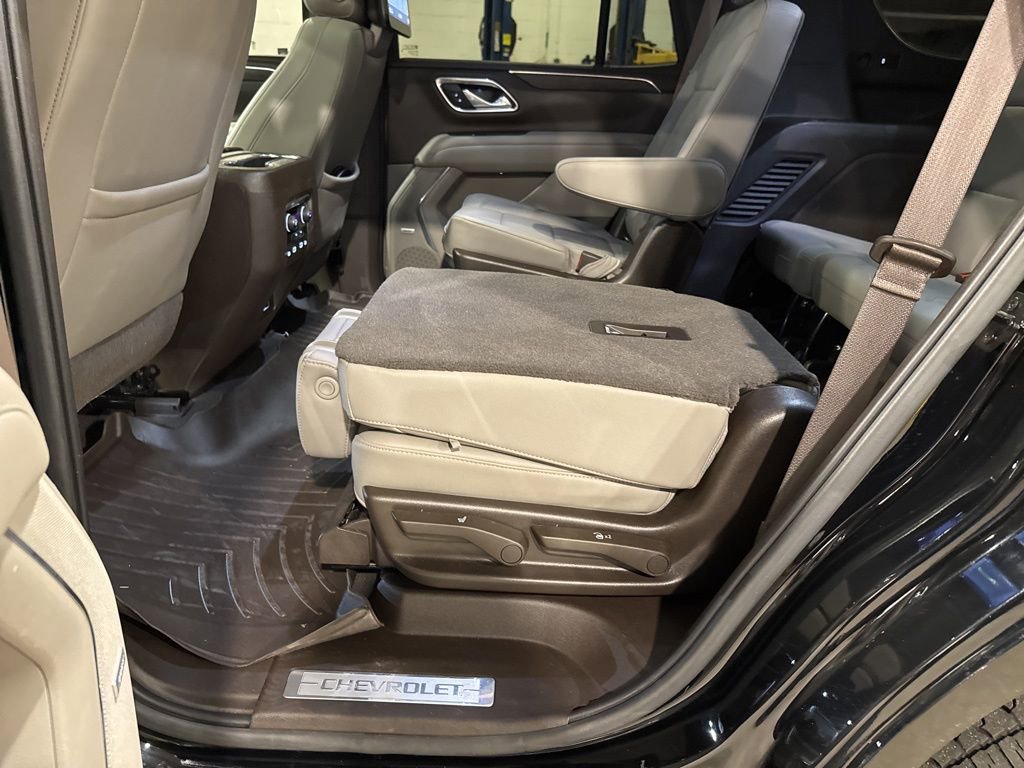Used 2021 Chevrolet Tahoe Z71 w/ Rear Media and Nav Package image 42