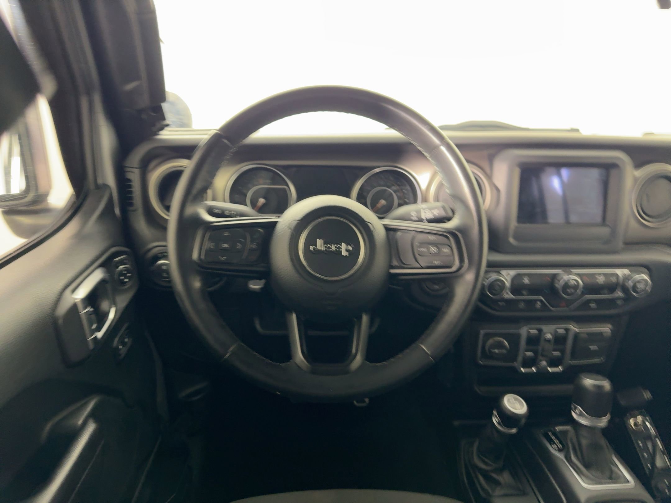 Used 2020 Jeep Gladiator Sport w/ Quick Order Package 24S image 22