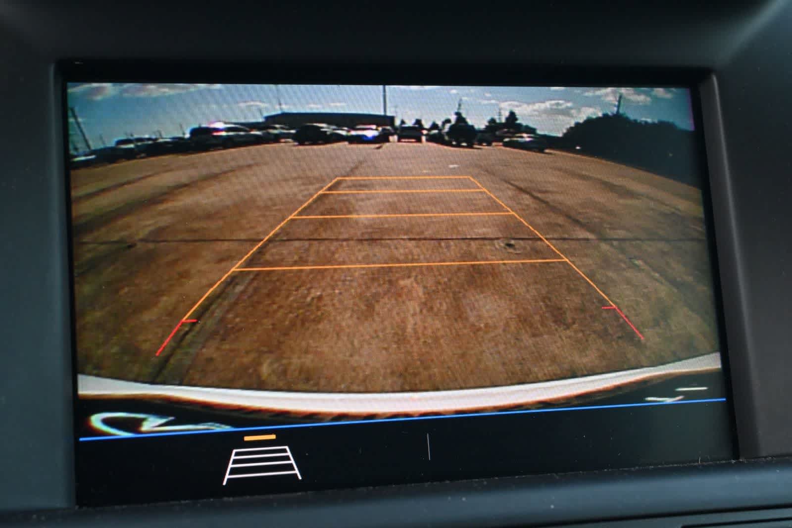 Used 2020 GMC Terrain SLE w/ Driver Convenience Package FWD image 13