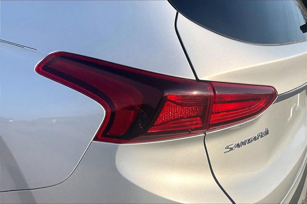Used 2019 Hyundai Santa Fe SEL image 27