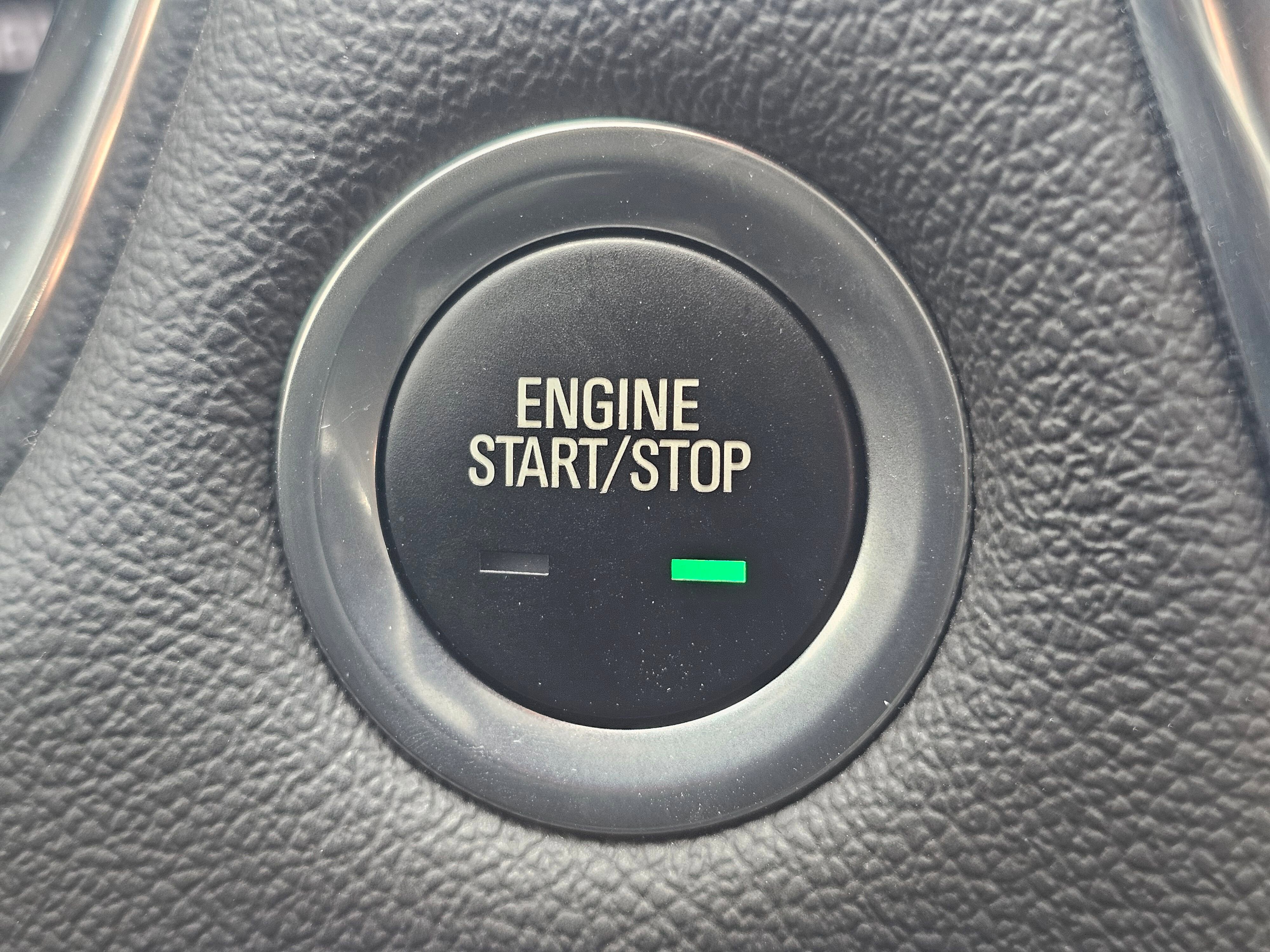 Used 2023 Chevrolet Traverse RS image 54