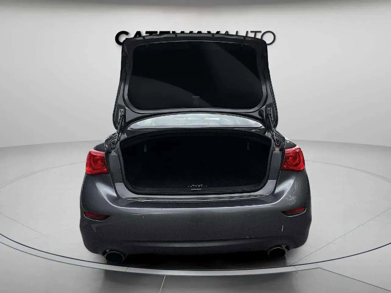 Used 2016 INFINITI Q50 3.0t Premium w/ Driver Assistance Package image 9