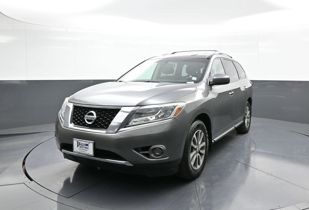 Used 2016 Nissan Pathfinder S