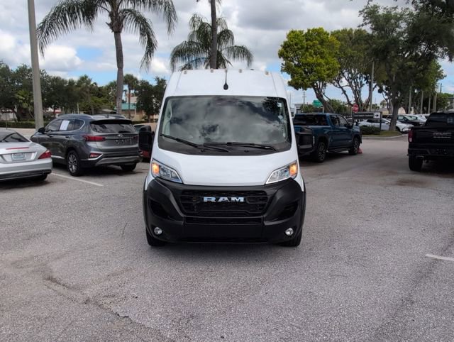 Used 2025 RAM ProMaster 2500 w/ Convenience Group FWD image 2