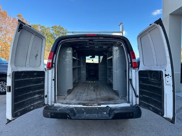 Used 2020 Chevrolet Express 2500 w/ Driver Convenience Package image 20