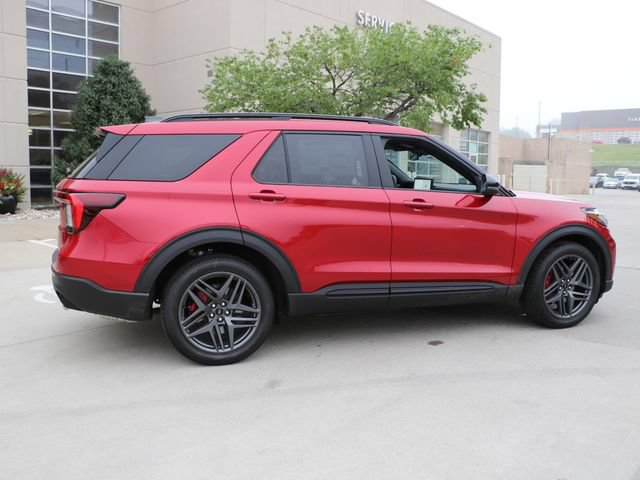 New 2026 Ford Explorer ST w/ Sun And Sound Package AWD/4WD image 7