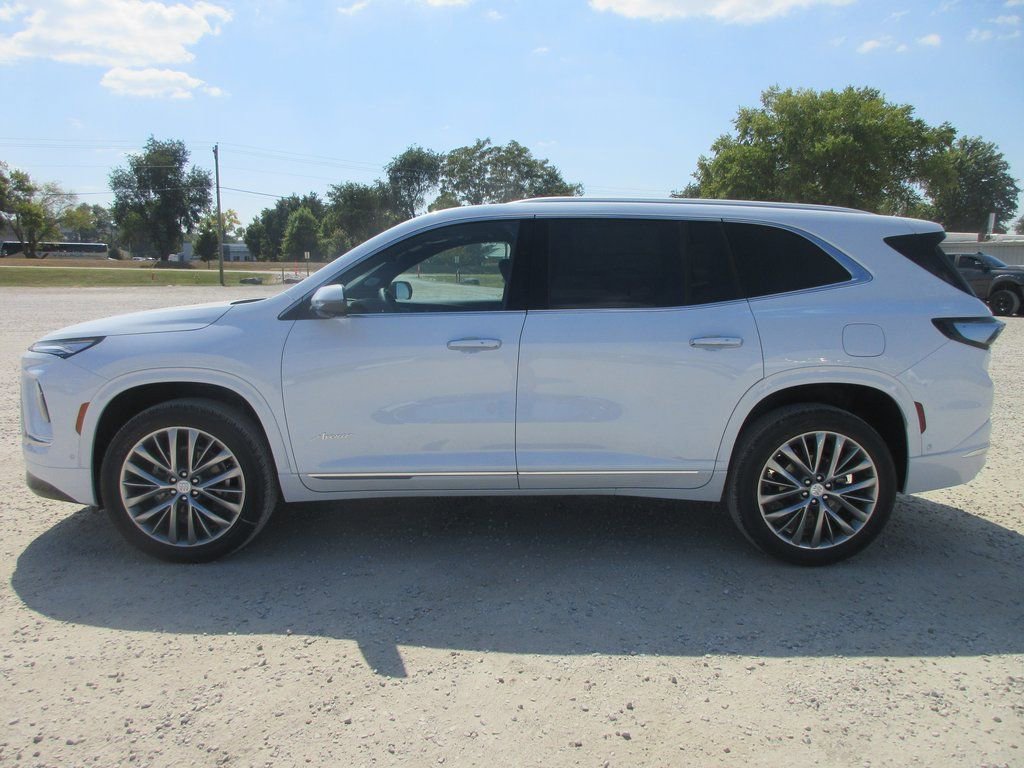 New 2026 Buick Enclave Avenir w/ Super Cruise Package image 9